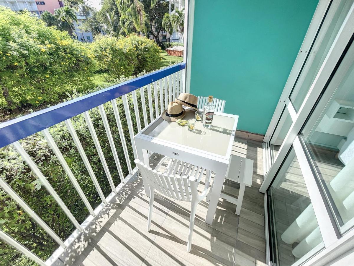 Blue Paradise Studio Avec Acces Privatif Plage Le Gosier  Bagian luar foto